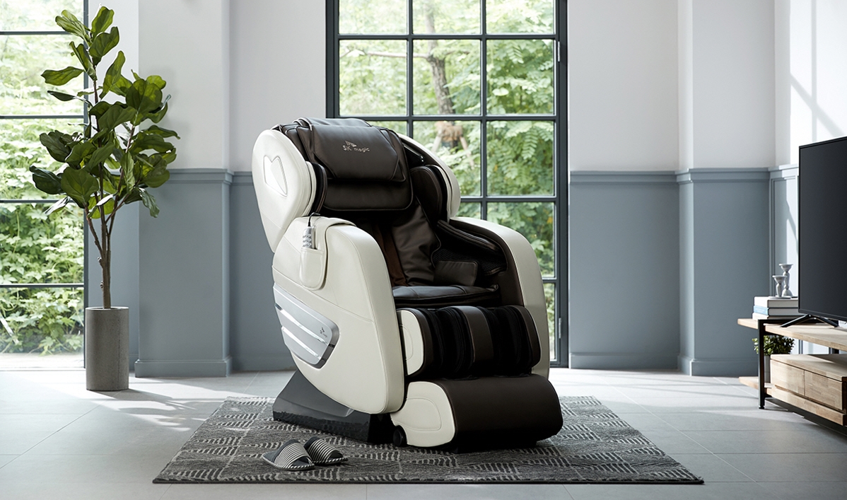 ▲‘3D 돌기볼 지압 안마의자’  (사진제공=SK매직)