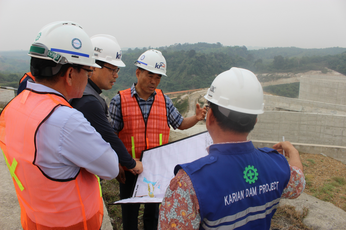 ▲인도네시아에서 한국농어촌공사가 진행 중인 까리안 댐 건설공사 현장. (사진제공=한국농어촌공사)