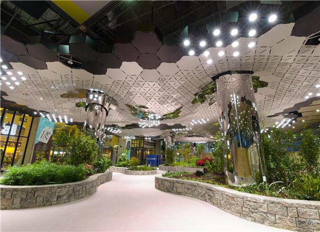 ▲종각역 태양의 정원 (사진 = 서울시)