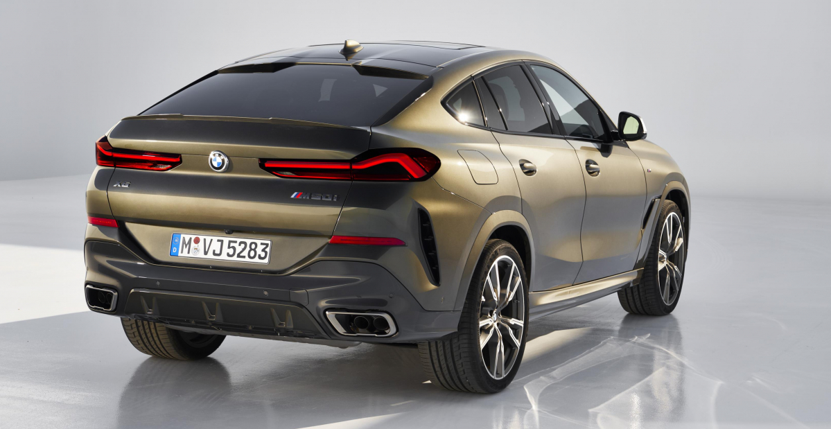 ▲고성능 SUV가 속속 등장하면서 쿠페 스타일의 패스트백 디자인도 확산 중이다. 출시 때부터 쿠페형 SUV를 지향한 BMW X6. (출처=BMW 미디어)