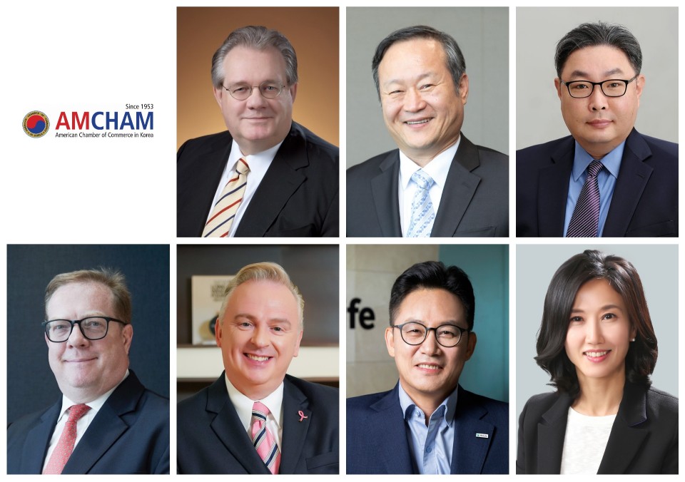 ▲(왼쪽 위부터 시계방향으로) 제프리 존스 김앤장 변호사, 하동진 노스롭그루먼코리아 사장, 권오형 퀄컴코리아 사장, 유수진 하와이안항공 한국지사장, 송영록 메트라이프생명 대표이사, 폴슬라빈 에스티로더컴퍼니즈코리아 대표이사, 로버트 랭 록히드마틴 한국지사장. (사진제공=암참)