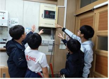 ▲서울양명초등학교 - 교내 전기소비량 조사 (서울시)