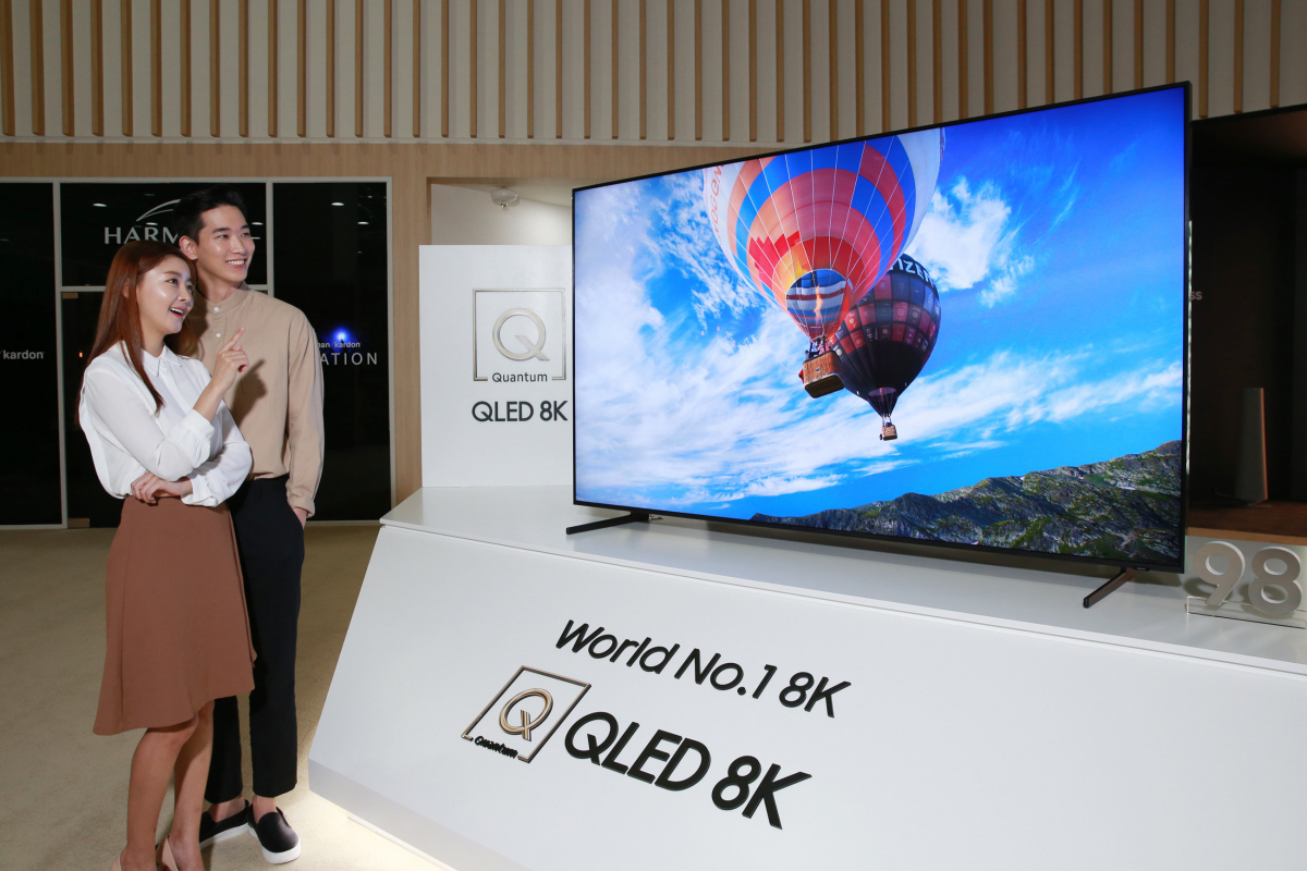 ▲QLED 8K (Q900R) 제품 (사진제공=삼성전자)