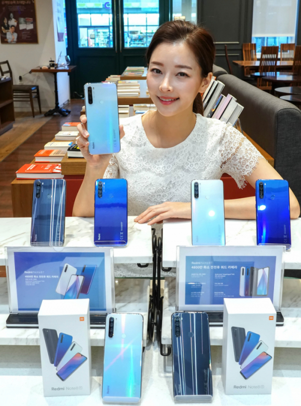 ▲샤오미가 12일 한국 시장에 선보인 20만원 대 스마트폰 '레드미노트8T'. 샤오미는 이 제품을 통해 국내 중저가 시장 연말 수요를 공략할 계획이다. (사진제공=지모비코리아)