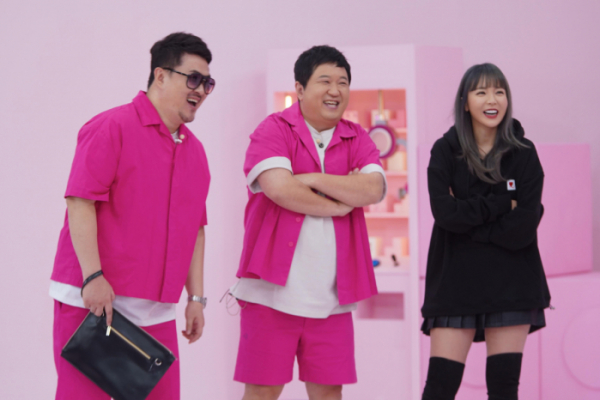 ▲‘아이돌룸’ 홍진영-마흔파이브(사진제공=JTBC)