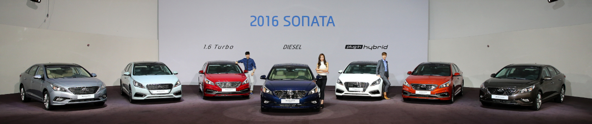 ▲현대차의 7세대 쏘나타는 엔진 종류가 무려 7가지에 달했다. 최근 등장한 8세대 모델은 이를 3가지로 줄였다.  (사진제공=현대차)