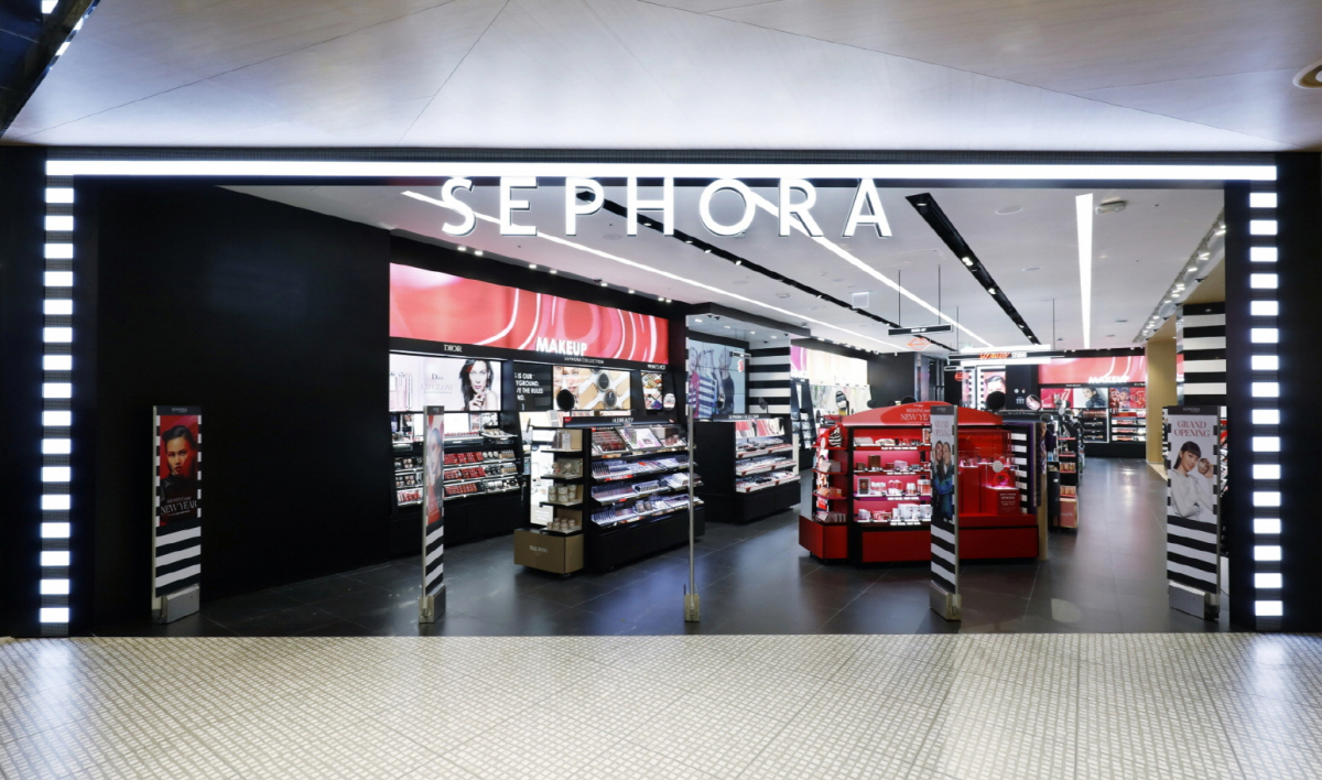 ▲세포라 코리아 신촌 현대 유플렉스점 3호점 매장 사진 (사진제공=세포라코리아)