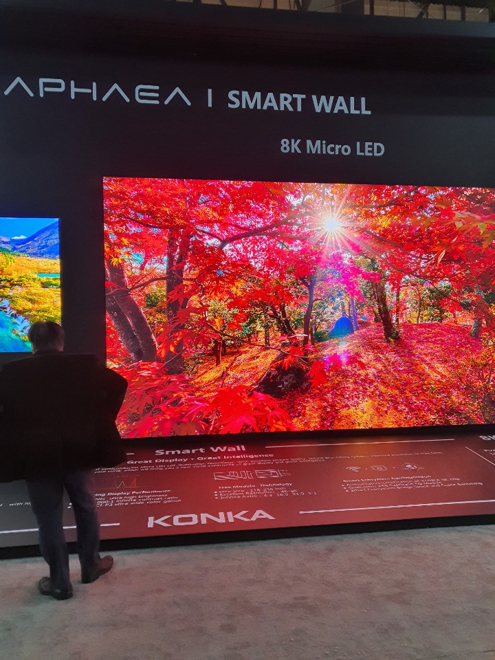 ▲중국 콩카의 마이크로LED 스마트월. (사진=송영록 기자 syr@)