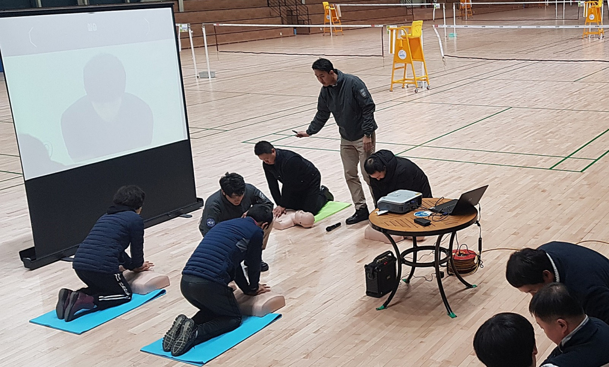 ▲의정부시설관리공단 심폐소생술 강의 (ADT캡스 제공)