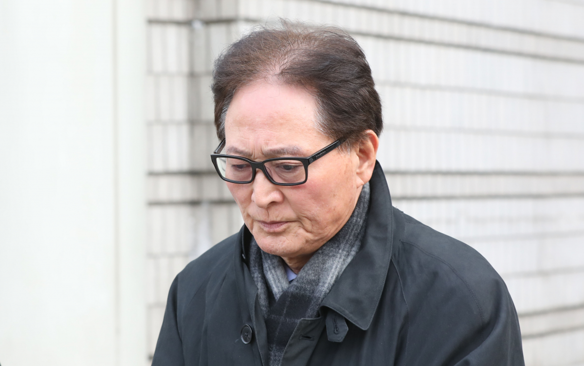 ▲이명박 정부 시절 국가정보원의 특수공작비를 김대중·노무현 전 대통령 뒷조사에 쓴 혐의를 받고 있는 최종흡 전 국정원 3차장. (뉴시스)