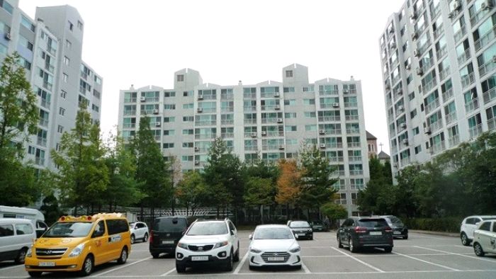 ▲경기 안산시 단원구 초지동 731 호수마을 125동. (사진 제공=지지옥션)