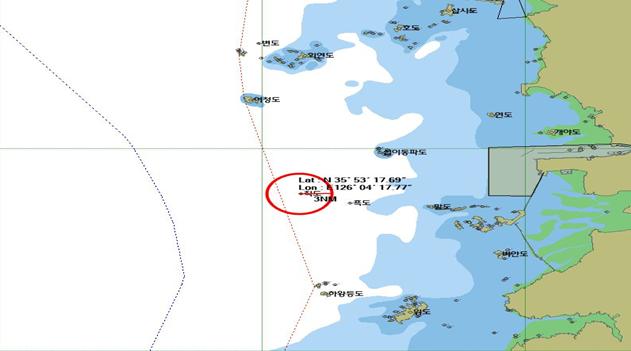 ▲국내 첫 '수중레저활동 금지구역' 범위. 전북 군산시 직도 서방 끝단(북위 35도 53분 17.69초, 동경 126도 04분 17.77초)으로부터 반경 3해리 내의 해역. (출처=해양수산부)