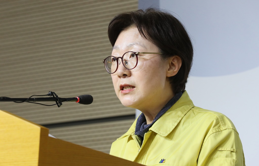 ▲박혜경 질병관리본부 중앙방역대책본부 총괄팀장이 29일 오후 정부세종청사에서 우한 폐렴(신종 코로나바이러스 감염증) 국내 발생현황에 대해 브리핑 하고 있다. ppkjm@newsis.com (뉴시스)