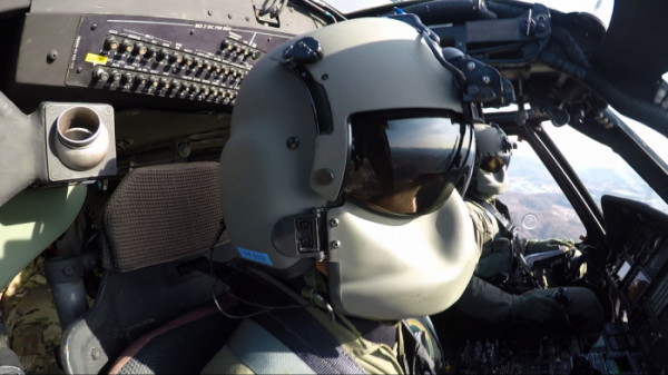 ▲'다큐멘터리 3일' 공군 제6탐색구조비행전대 항공구조사(사진제공=KBS1)