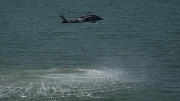 ▲'다큐멘터리 3일' 공군 제6탐색구조비행전대 항공구조사(사진제공=KBS1)