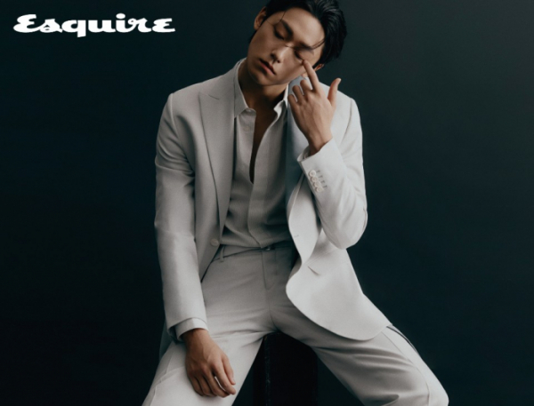 ▲이도현 화보(사진제공=에스콰이어)