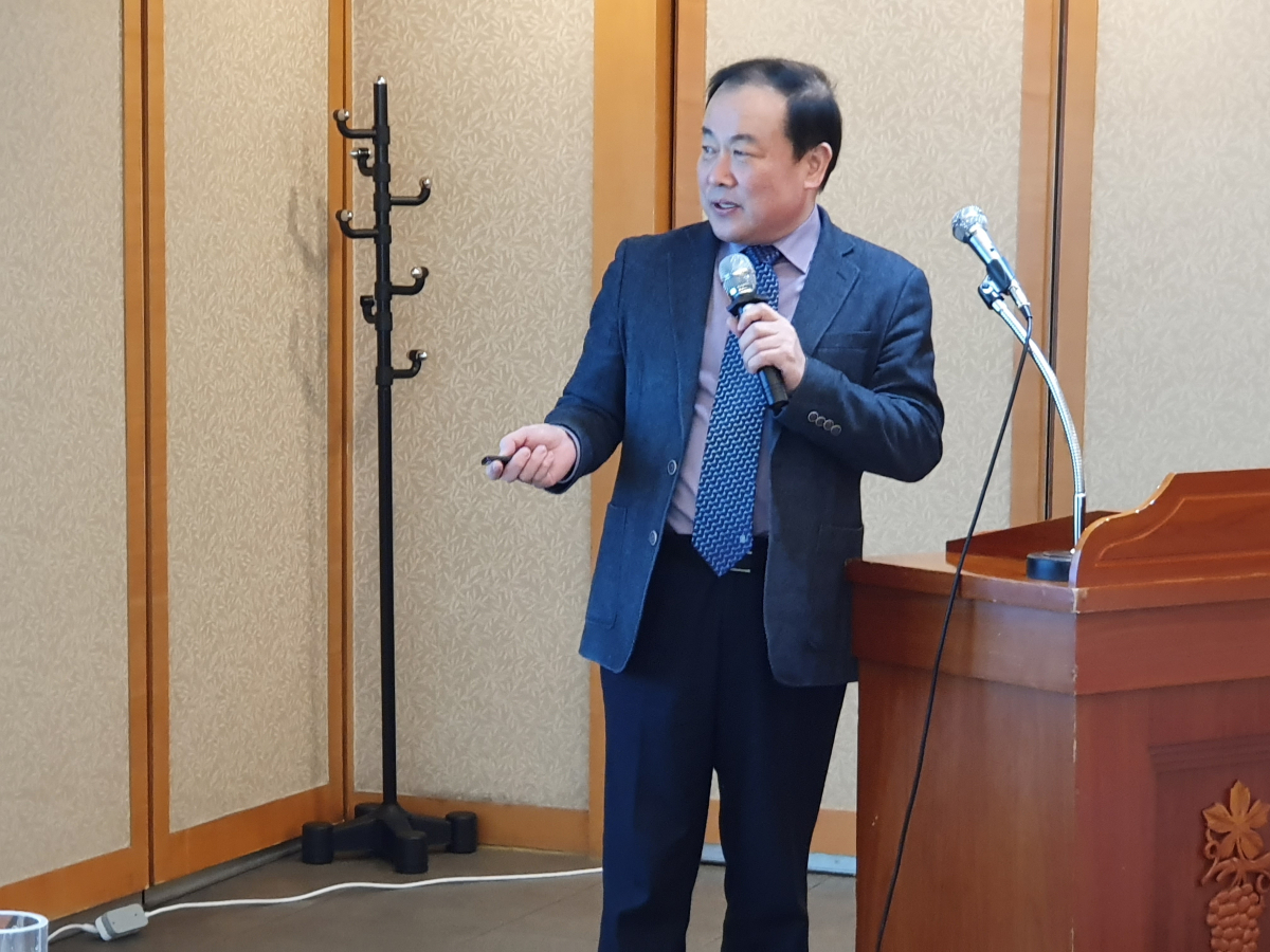 ▲김효규 레몬 대표이사가 11일 오후 서울 영등포구 여의도에서 기자간담회를 열고 향후 상장 계획을 밝히고 있다. (노우리 기자 @we1228)