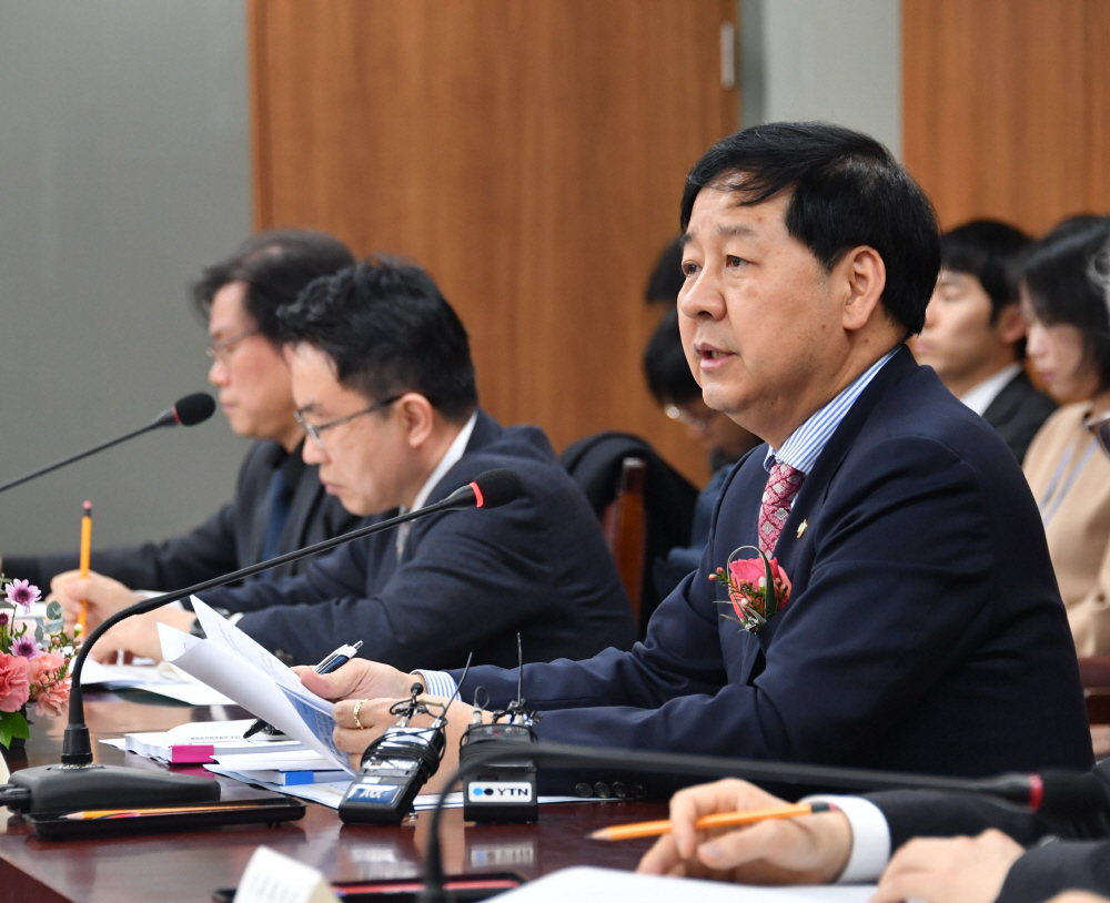 ▲구윤철 기획재정부 2차관이 14일 정부서울청사에서 열린 ‘2020년 제3차 재정관리점검회의’에서 모두발언을 하고 있다. (사진제공=기획재정부)