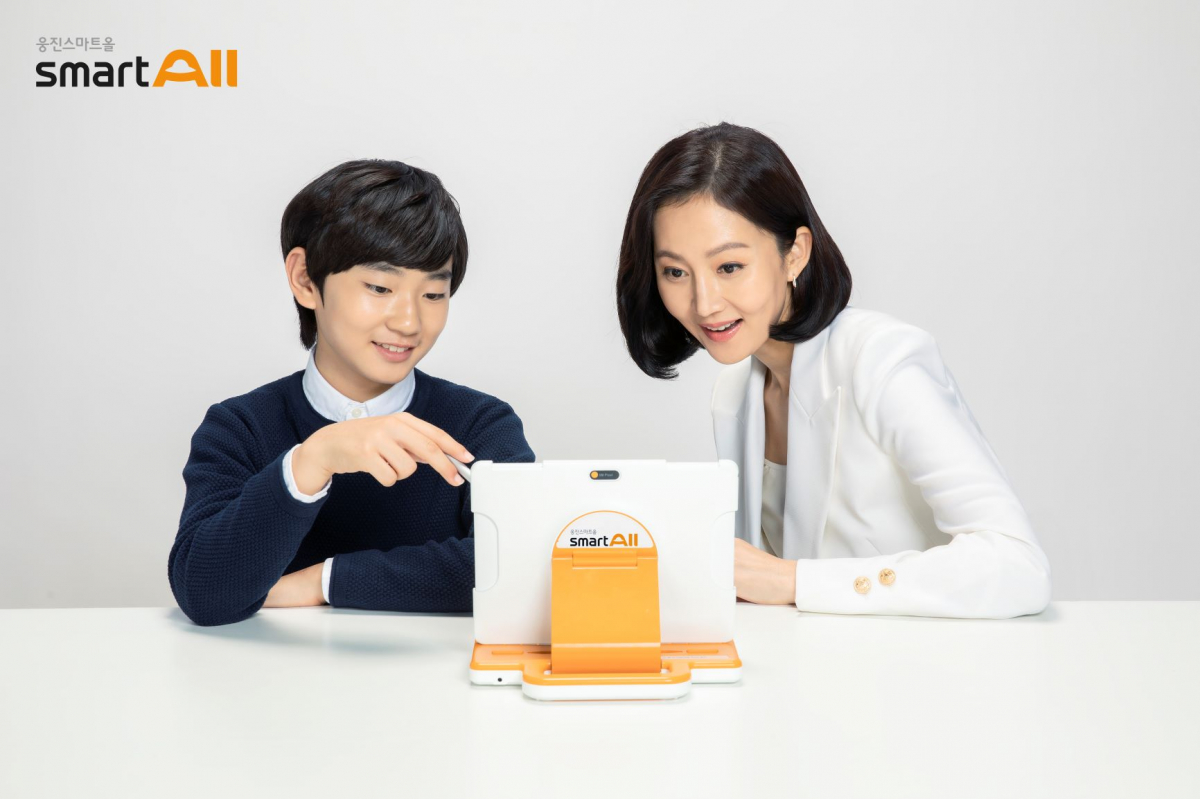 ▲웅진씽크빅 스마트올 (사진제공=웅진씽크빅)