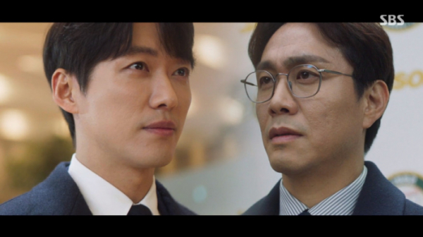 ▲남궁민 매각 vs 오정세 해체(사진=SBS '스토브리그' 방송화면 캡처)