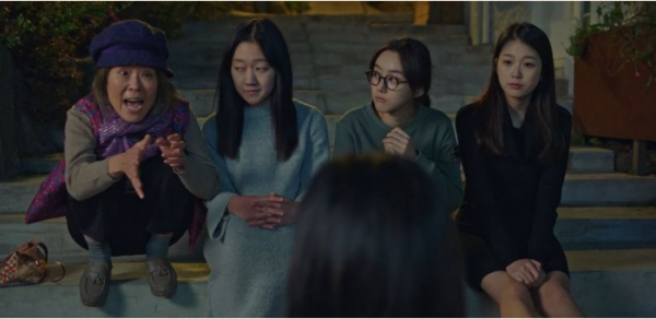 ▲최근 지병으로 세상을 떠난 배우 고수정(오른쪽)