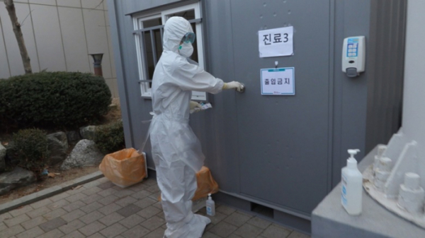 ▲'다큐멘터리 3일' 코로나19(사진제공=KBS2)