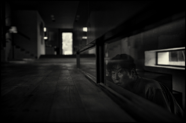 ▲'기생충' 흑백판 미공개 스틸컷(사진제공=CJ엔터테인먼트)