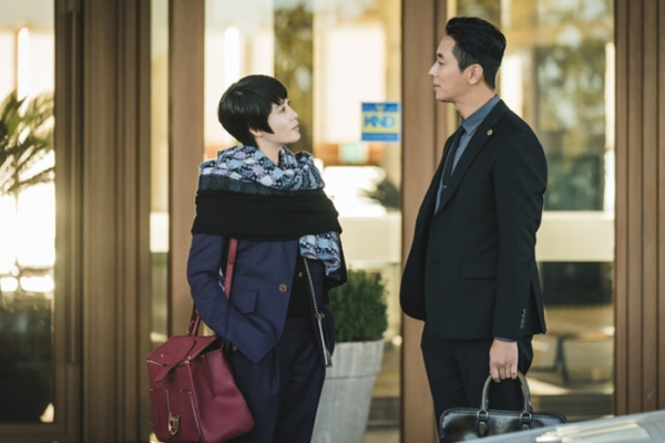 ▲‘하이에나’ 김혜수, 주지훈(사진제공=SBS)