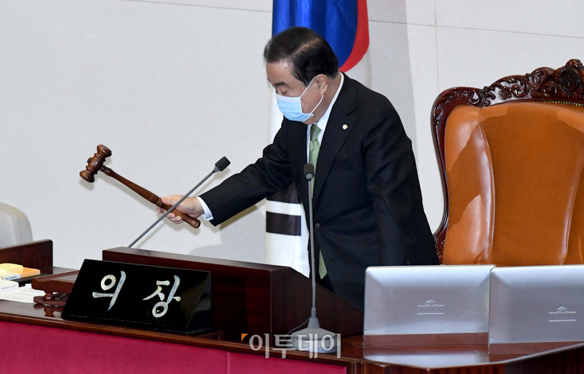 (신태현 기자 holjjak@)