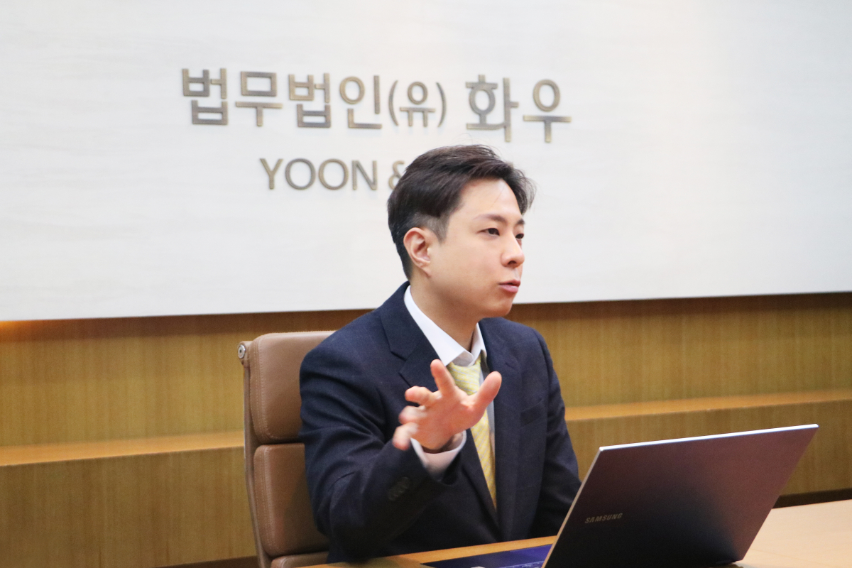 ▲법무법인 화우 금융그룹 보험팀장 연승재 변호사가 16일 이투데이와 인터뷰에서 "기존 금융당국과 피감독기관인 기업 간 '선생 대 제자' 구도가 좀 더 세련된 방식으로 바뀌고 있다"고 밝혔다. 연 변호사는 금융감독원에서 8년간 근무해온 만큼 금융 전문가로 통한다. (법무법인 화우)