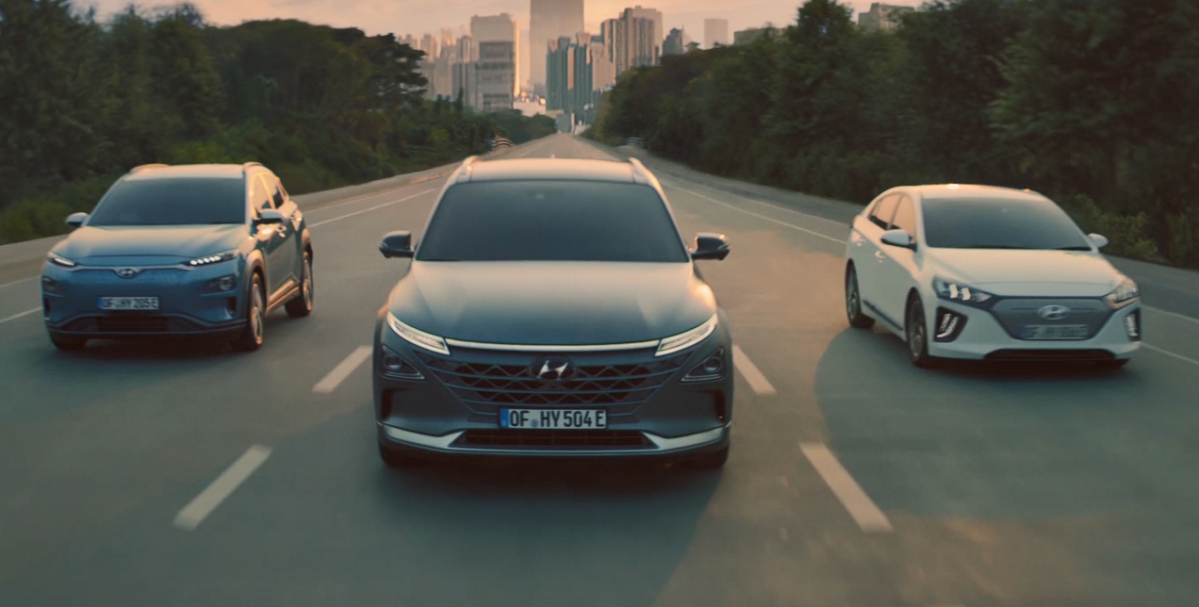 ▲왼쪽부터 코나EV, 수소전기차 넥쏘, 아이오닉EV (사진제공=현대차)