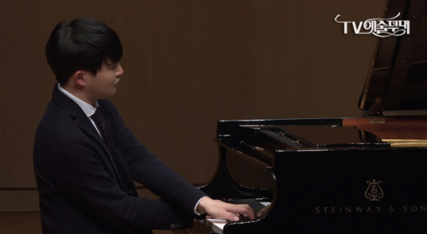 ▲'TV예술무대' 선우예권(사진제공=MBC)