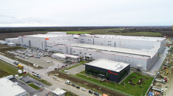 ▲헝가리 코마롬에 있는 SK이노베이션 배터리 생산 공장 전경. (사진제공=SK이노베이션)