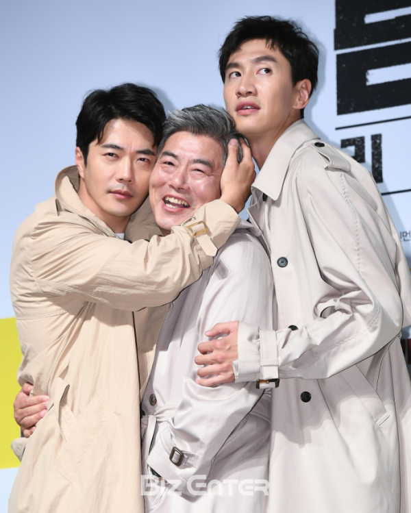 ▲영화 '탐정: 리턴즈' 주연 배우 권상우, 성동일, 이광수(비즈엔터DB)