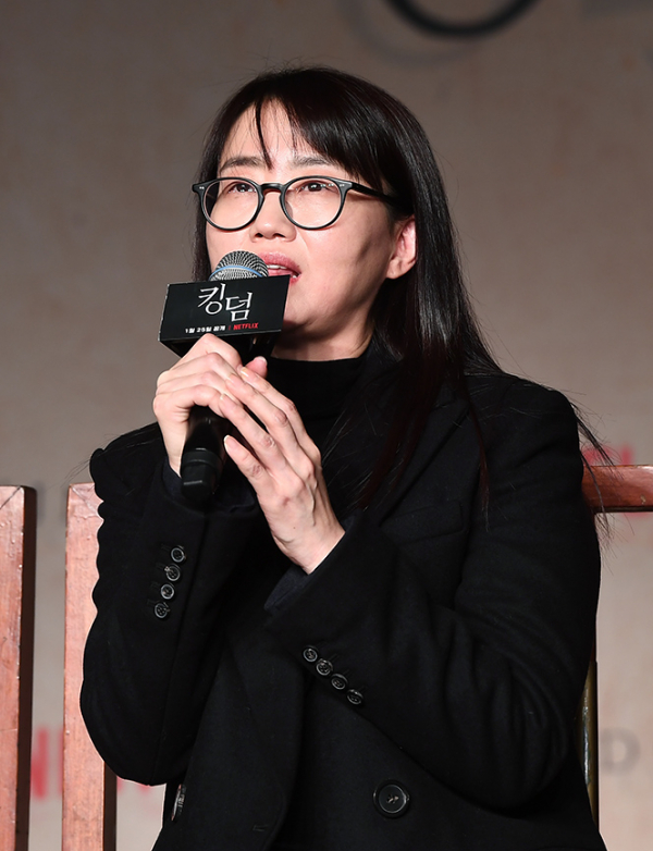 ▲'킹덤2'의 김은희 작가가 전지현의 출연을 언급했다.  (사진제공=비즈엔터)