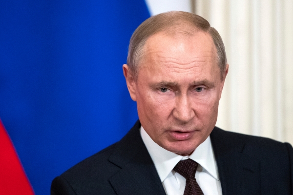 ▲블라디미르 푸틴 러시아 대통령이 5일(현지시간) 모스크바에서 기자회견을 하고 있다. 모스크바/로이터연합뉴스 

