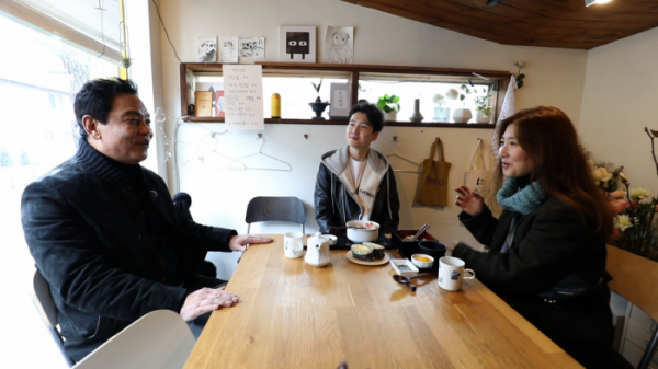 ▲'김영철의 동네 한 바퀴' 부암동(사진제공=KBS1)