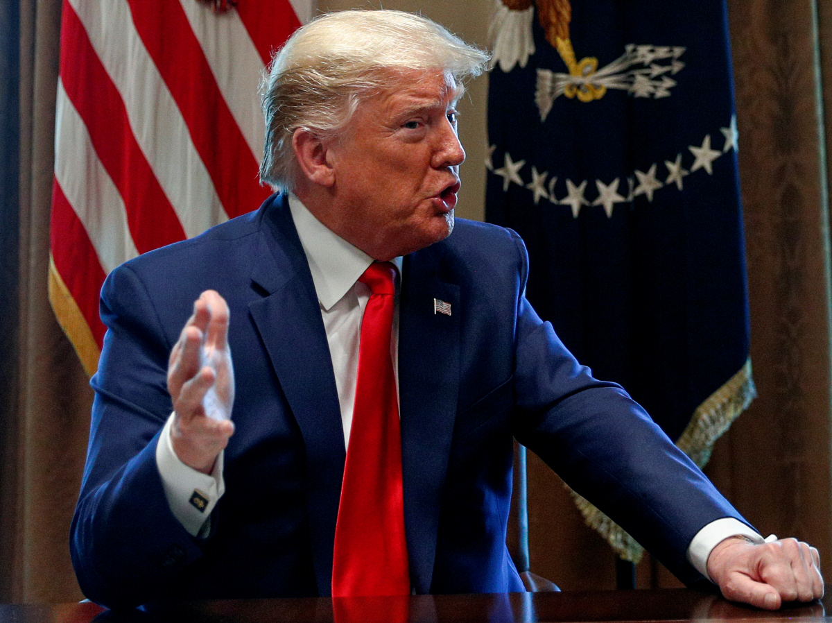 ▲널드 트럼프 미국 대통령이 3일(현지시간) 워싱턴D.C. 백악관 국무실에서 에너지 업계 경영진과 회동한 뒤 연설을 하고 있다. 워싱턴D.C./로이터연합뉴스