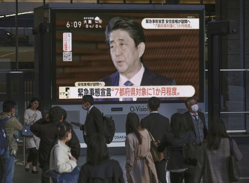 ▲코로나19 긴급사태 선언 의향 밝히는 아베 신조 일본 총리. (연합)