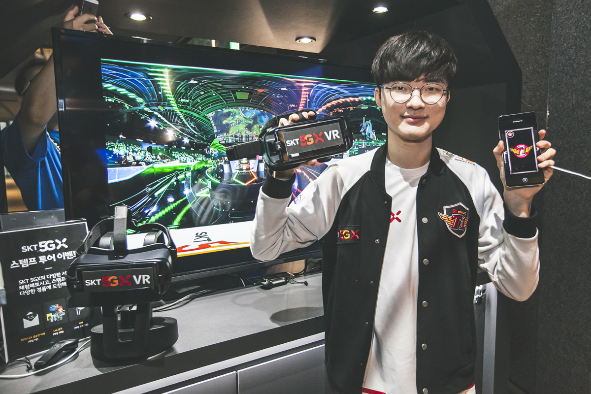 ▲SKT1 소속 리그 오브 레전드 프로게이머 이상혁. 본명보다 '페이커'라는 게임 아이디로 더 유명하다. (사진제공=SK텔레콤)