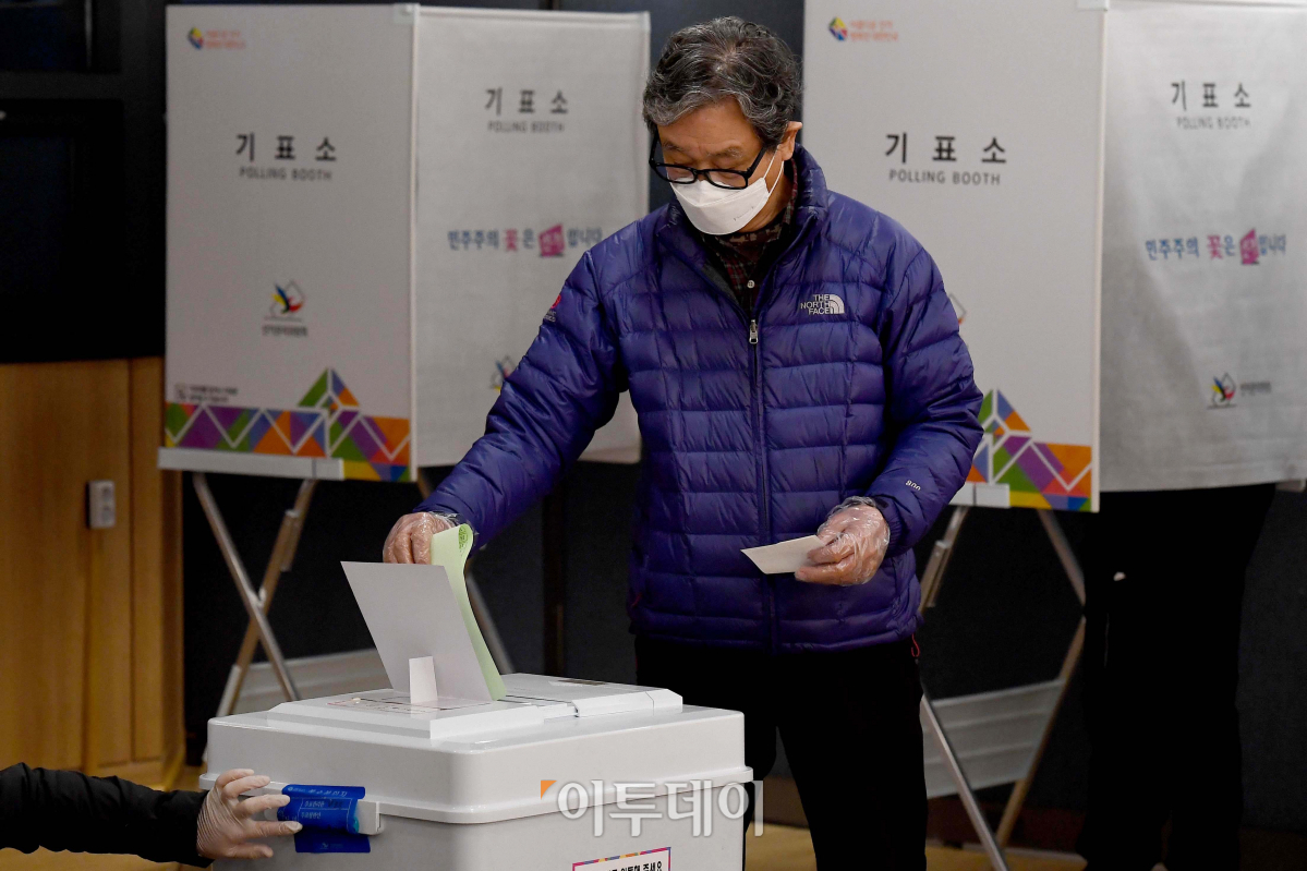 (신태현 기자 holjjak@)