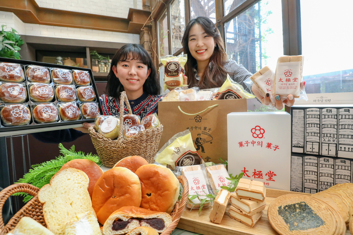 ▲현대백화점 압구정본점 지하 1층 식품 매장에서 서울에서 가장 오래된 빵집 '태극당' 팝업스토어 (현대백화점)