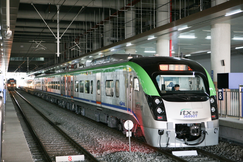 ▲경춘선 ITX-청춘. (사진제공=한국철도)