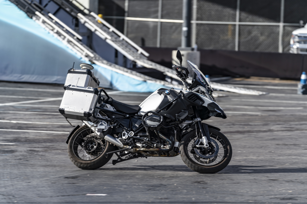 ▲BMW 모터라드는 지난해 CES를 통해 자율주행 기술을 담은 R 1200 GS를 선보였다. BMW 측은 "양산계획이 없다"고 못 박았다.  (사진제공=BMW그룹미디어)