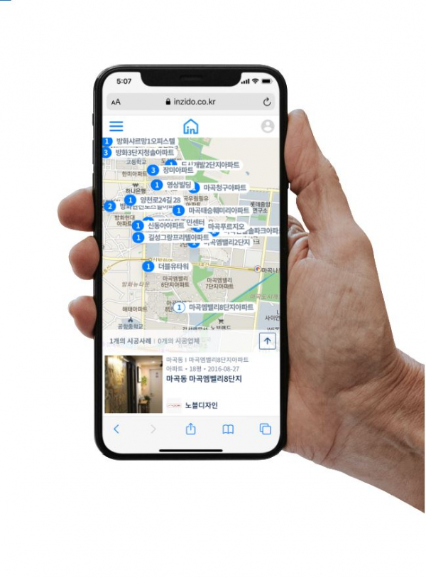 ▲인지도 모바일 웹페이지 모습. 지도 위에 인테리어 업체를 표기해 사용자 중심으로 UI가 설계됐다.  (사진제공=인지도)