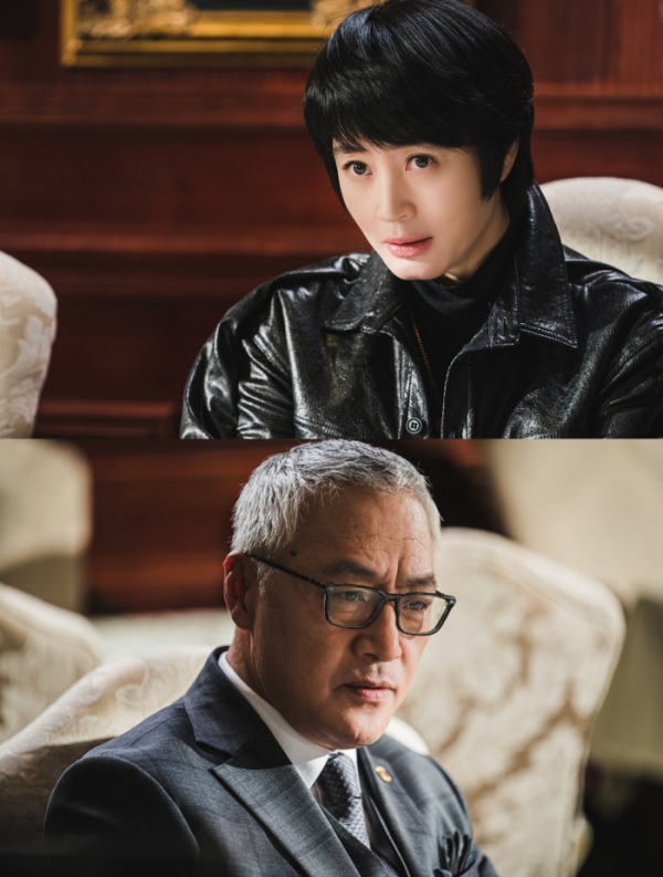 ▲‘하이에나’ 김혜수, 이경영(사진제공=SBS)