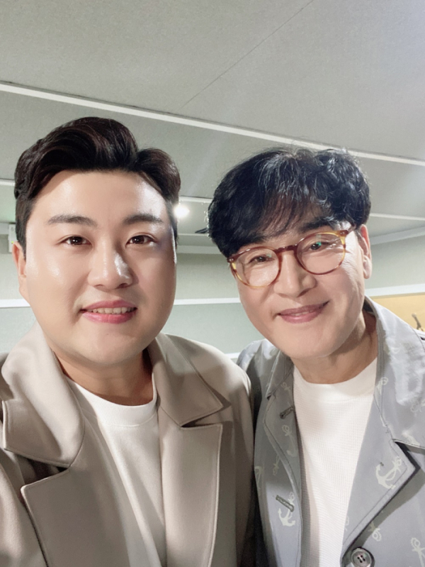 ▲김호중, 조항조(사진제공=생각을보여주는엔터테인먼트)