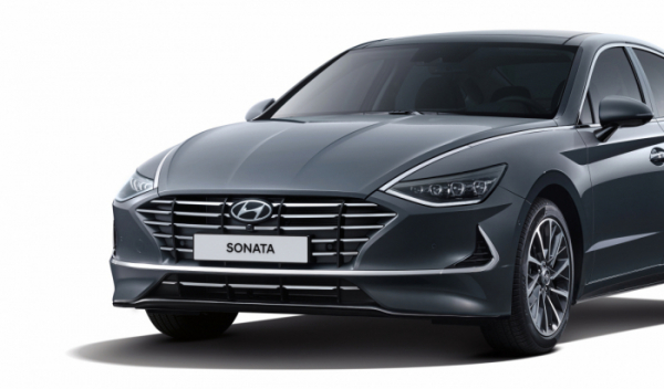 ▲현대자동차가 8세대 쏘나타의 연식변경 모델인 '2020 쏘나타'를 출시했다. 새 모델은 정숙성과 주행성능을 개선해 상품성을 강화했다.  (사진제공=현대차)