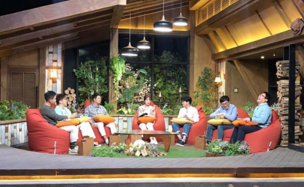 ▲책 읽어드립니다 시즌1 종료(사진제공=tvN)