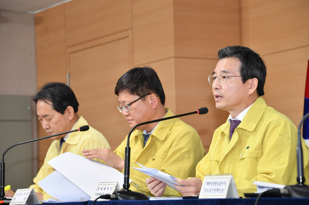 ▲김용범 기획재정부 1차관 겸 비상경제 중앙대책본부(경제 중대본) 대변인이 7일 정부서울청사에서 제2차 경제 중대본 회의 결과를 발표하고 있다. (사진제공=기획재정부)